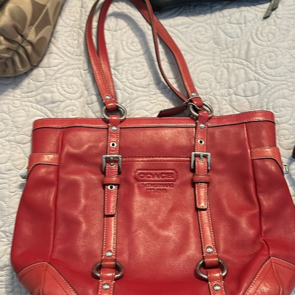 Vintage Coach red purse F-11524